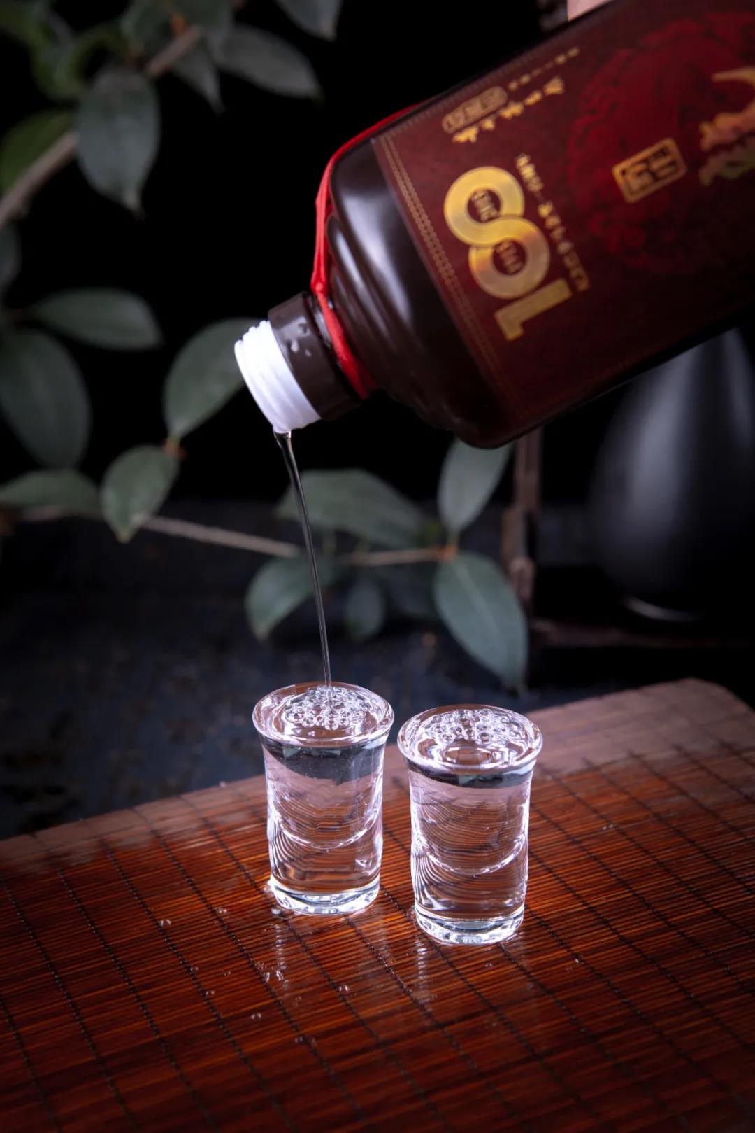 一杯優(yōu)質(zhì)醬香酒的6個標準