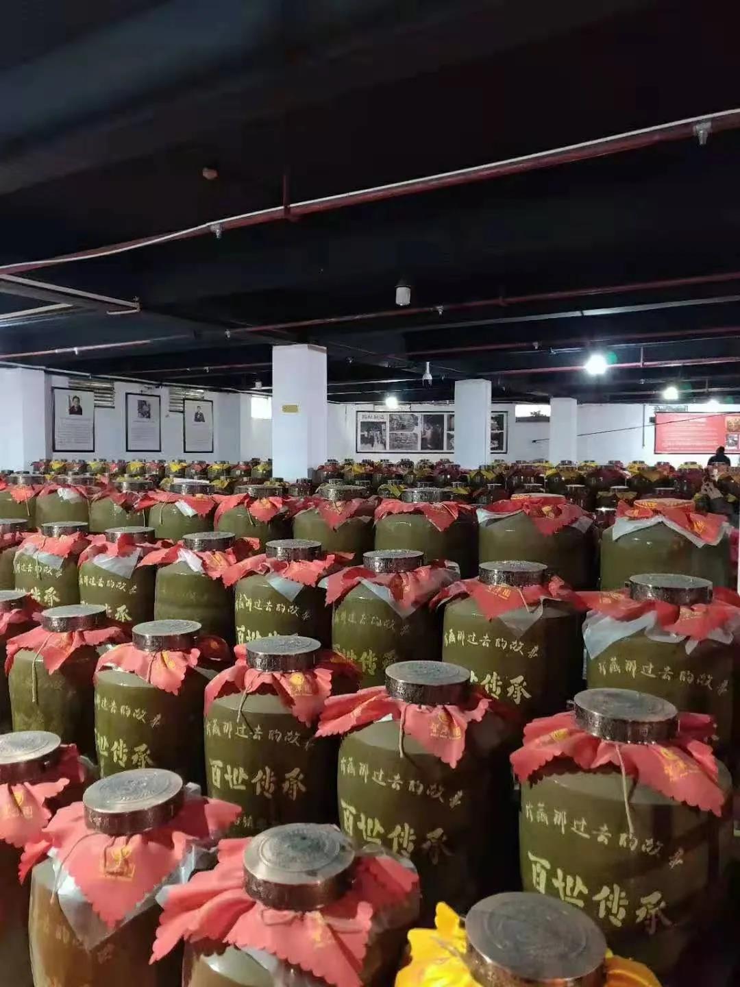 醬香型白酒“老酒”和“年份酒”有什么區(qū)別
