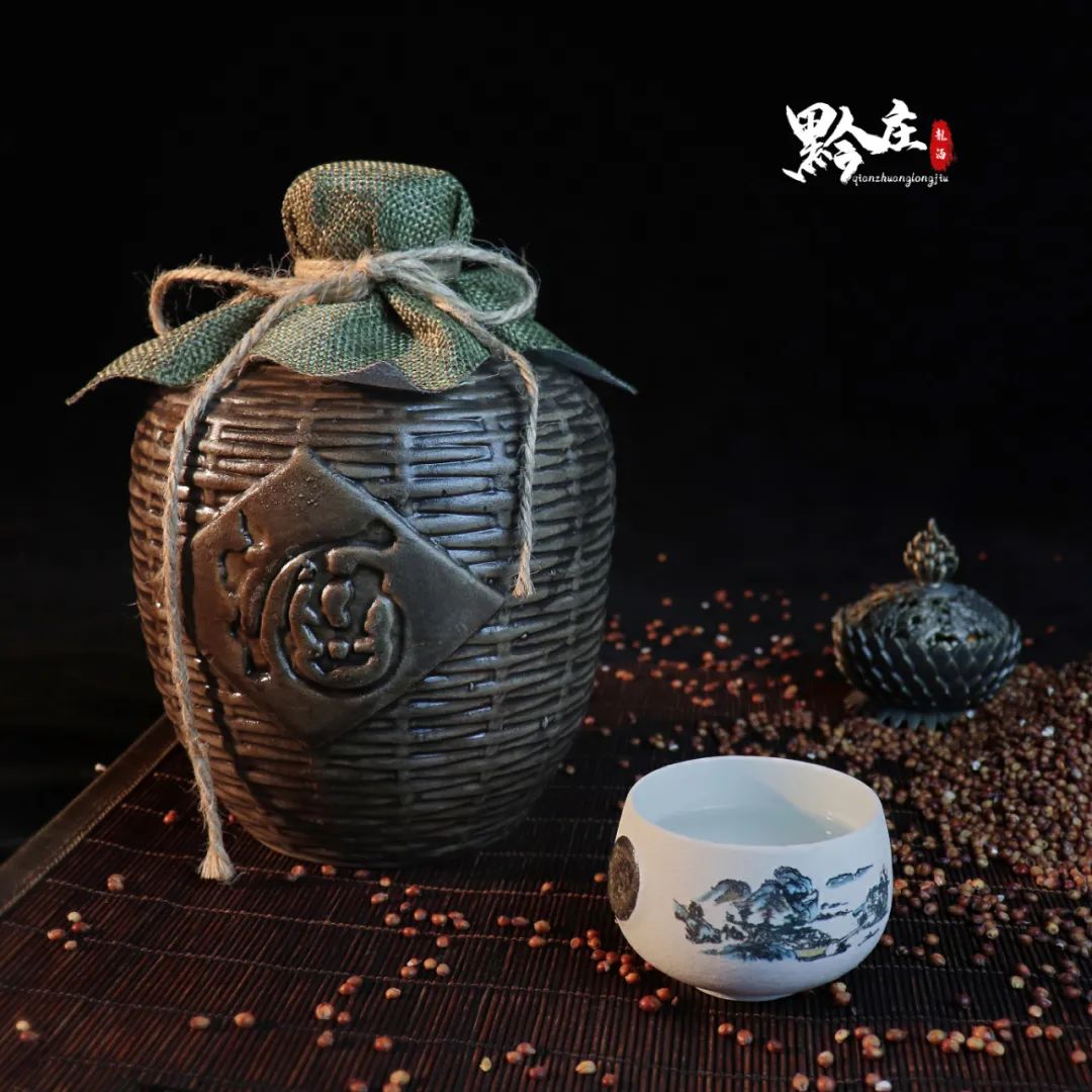 黔莊龍酒·龍壇
