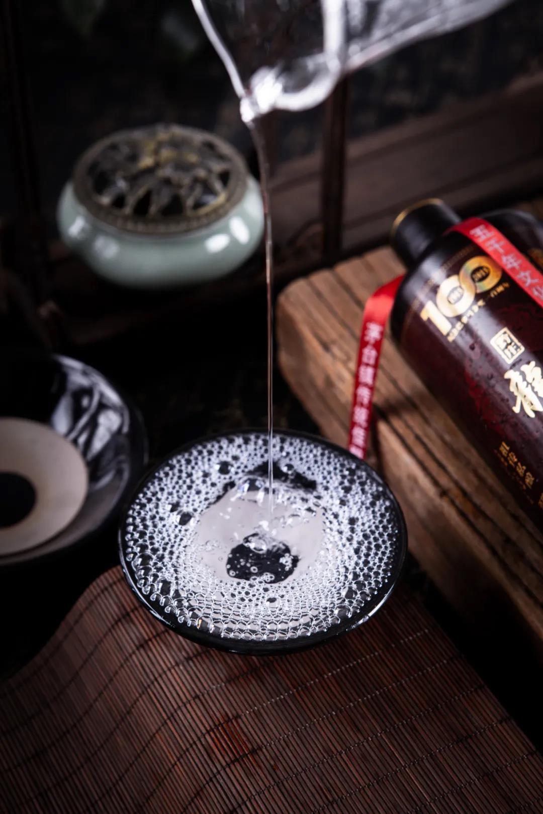 酒花判斷白酒的標(biāo)準(zhǔn)靠不靠譜？