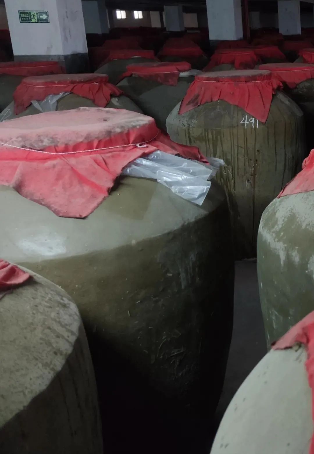 揭秘黔莊酒業(yè)萬(wàn)噸基酒庫(kù)