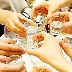 第一杯酒，應該怎么喝？