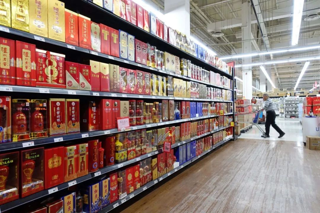 假酒案頻發(fā)！中秋節(jié)買酒最好找熟人，看了這些